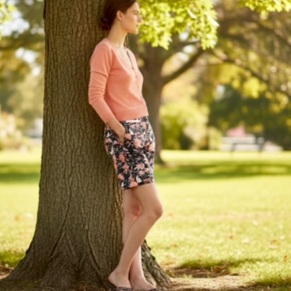 Leifsdottir by Anthropologie Maypol Floral and Bird Bermuda Shorts - Picture 4 of 12